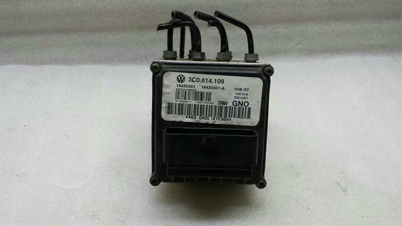 Volkswagen Passat A.B.S Pump Volkswagen Passat A.B.S Pump 3C0614109 ABS Pump...