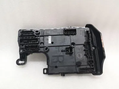 Tesla Model 3 Standard Range Rechts Komfortmodul 1567454-00-B ECU Rechts