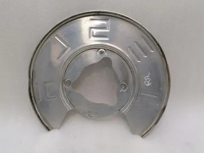 Osłona przeciwpyłowa tylnego prawego hamulca Tesla Model 3 1044666-00-C Osłona tylna prawa