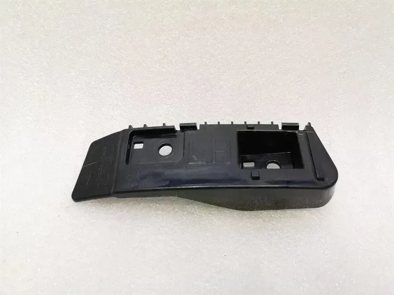 Tesla Model 3 Tesla Model 3 STANDARD RANGE Holder Bracket 1083992-00-E Holder Strap LH Body type: Hatchback
Fuel: ELECTRIC