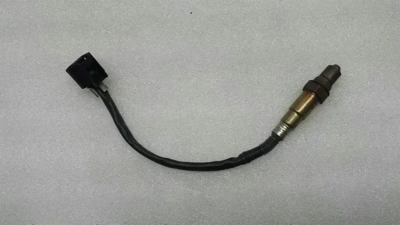 BMW 1 (E81 / E82 / E87 / E88) BMW 1 Series F20 Oxygen Sensor 759535380 Oxygen Sensor Body type: Hatchback
Fuel: Petrol