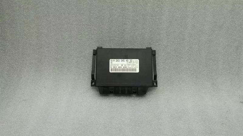Mercedes-Benz CLK (W209) Mercedes CLK W209 PDC Module A2035454932 PTS Control Unit Parking Aid Body type: Convertible
Fuel: Petrol