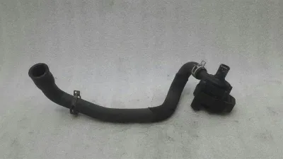 Mercedes R Class W251 papildu dzesēšanas sūknis A2118350264 dzesēšanas šķidruma sūknis R300