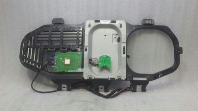 Антенна на крышу Mercedes R-класса W251 A1648202575
