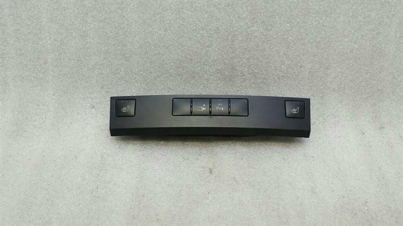 Mercedes-Benz C (W204) Switch Mercedes E Class W207 Switch Block A2078204010 ...