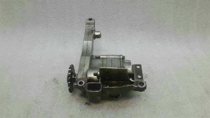 Mercedes-Benz C (W204) Oil Pump Mercedes E Class W207 oil pump A6421802001 oil ...