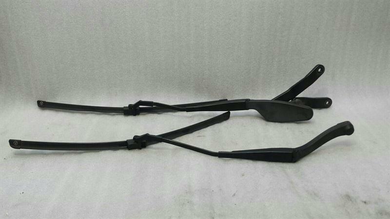 Mercedes-Benz C (W204) Wiper arm Mercedes E Class W207 RHD Wiper Arm A2078200544...
