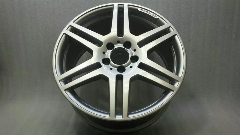 Mercedes-Benz C (W204) Alloy Wheel Mercedes E Class W207 Alloy Wheel A2074011402 A...