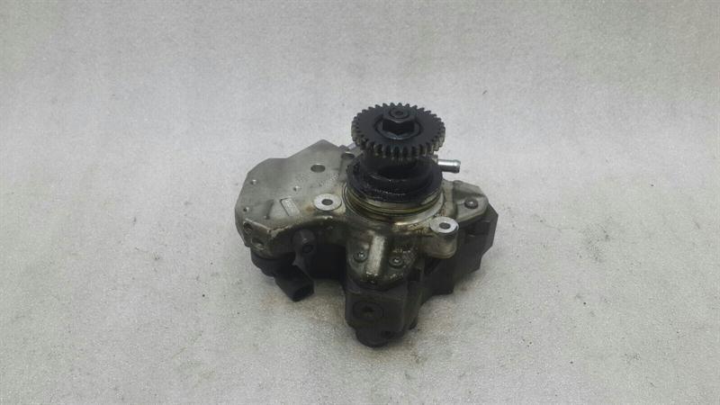 Mercedes-Benz C (W204) Fuel Pump Mechanical Mercedes E Class W207 Fuel Pump Mechanical A642...