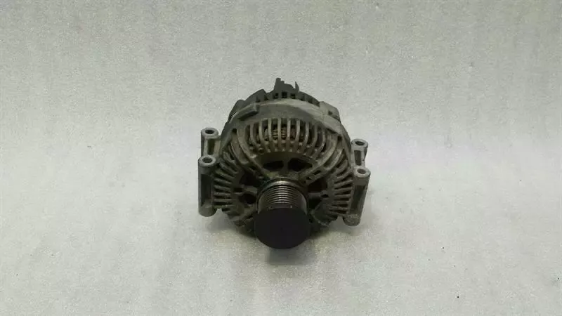 Mercedes ML W164 Alternator A6421540502 Alternator OM642 V6 Diesel
