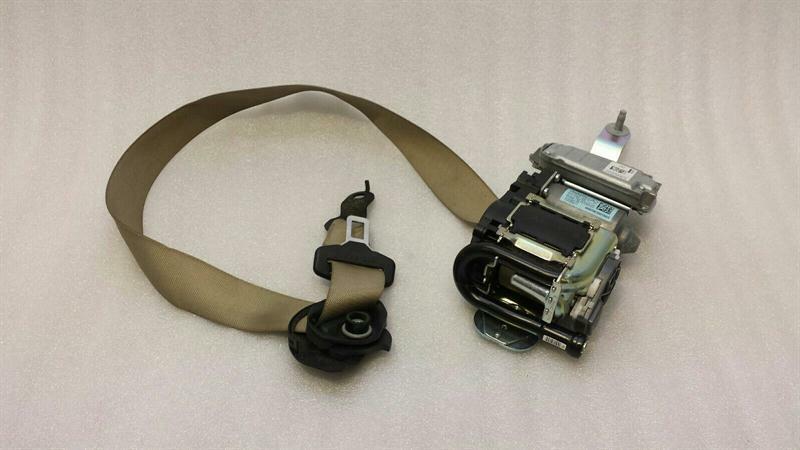Mercedes-Benz C (W204) Front seatbelt Mercedes E Class W212 Front Seat Belt A21286067...