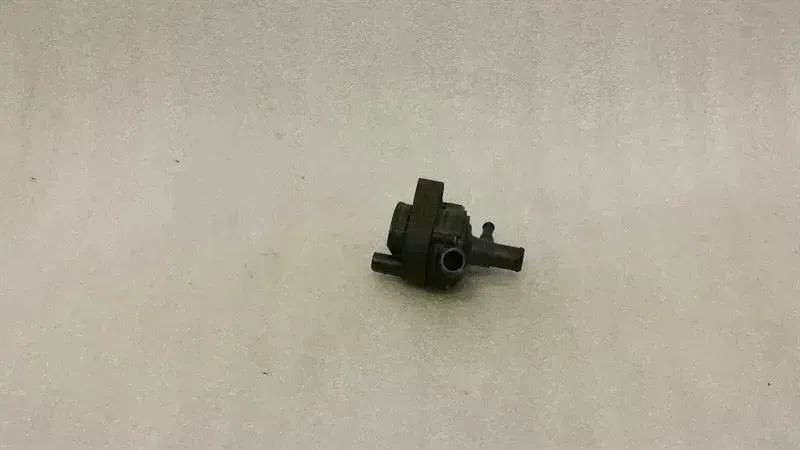 Mercedes-Benz A (W169) Mercedes W207 W212 additional cooling pump A2118350028 coolant pump pump Body type: Saloon
Fuel: Petrol