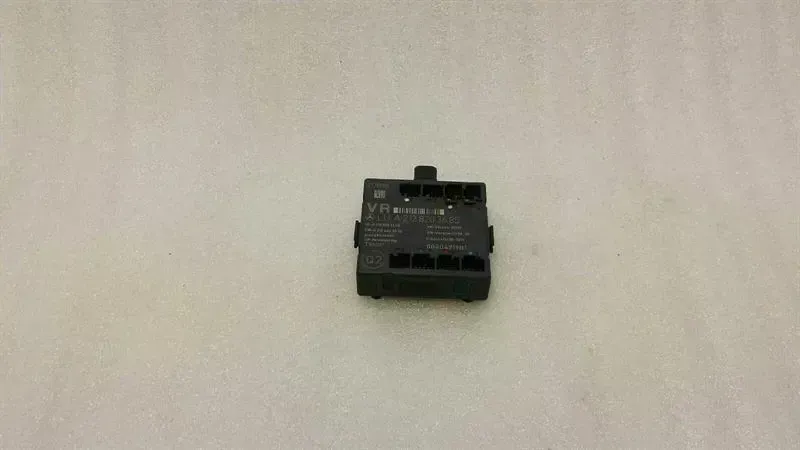 Mercedes-Benz C (W204) Electronic module Mercedes E Class W212 Door Control Unit Front R...