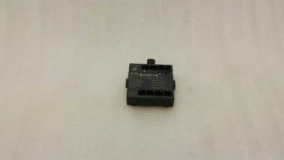 Mercedes E Class W212 Dörrkontrollenhet Fram Höger A2128203685 Höger Dörrmoduler
