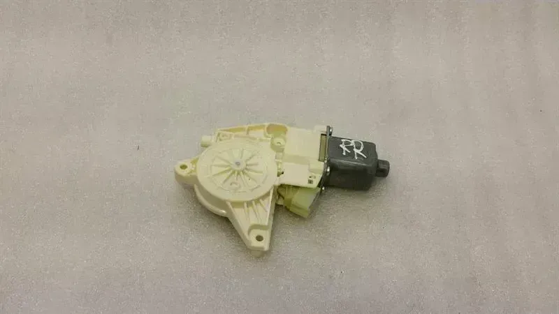 Mercedes-Benz C (W204) Door Window Motor Mercedes E Class W212 Door Window Motor A204820...