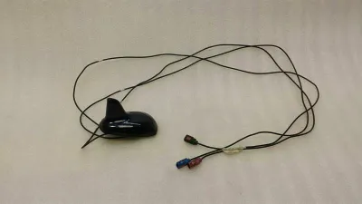 Mercedes E-Klasse W212 Dachantenne A2048206575 Dachantenne GPS