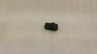 Выключатель замка левой двери Mercedes E-класса W212 A2048706310