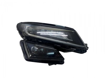 566941016H 1ZX01266926 7P5941591AJ Reflektor prawy SKODA KODIAQ I (NS7) (2016-2024)