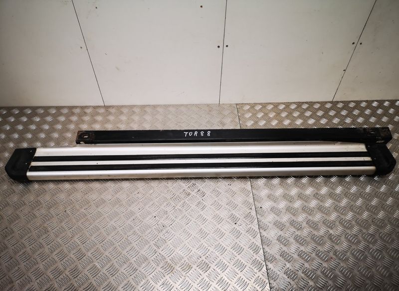Foot / side step right TOYOTA RAV 4 III (XA30) (2005-2012)