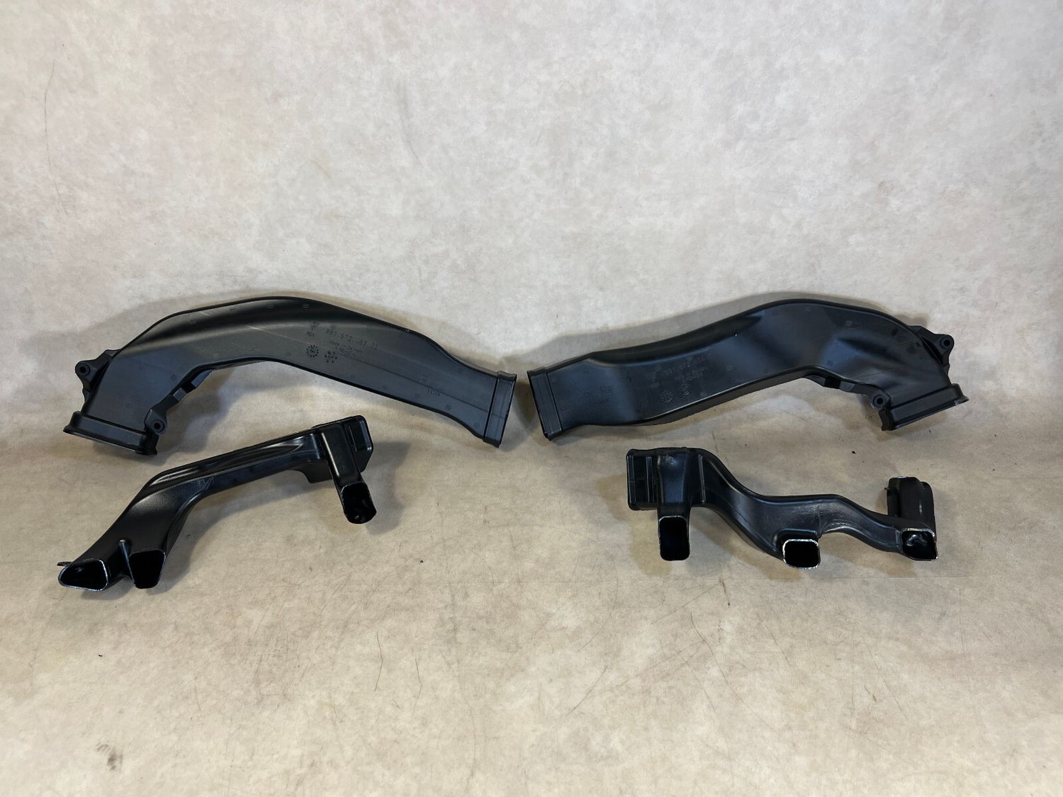 Porsche 911 991 Cayman 981 982 718 GENUINE Cabin Vent Channel x4 psc