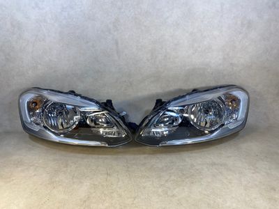 OEM Volvo XC60 Халогенни фарове Комплект лампи LHD