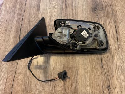 BMW 5 e60 e61 OEM LH Огледало LHD Отопление Димиране Памет Сгъване