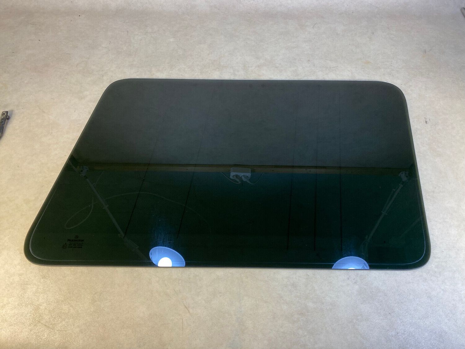 Mercedes G class W463 GENUINE Rear Right Trunk Window Toned A4636733610