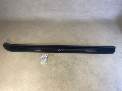 Garniture intérieure de seuil avant droite OEM BMW 1 Coupé E82 60829010 7180740 11749617
