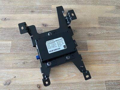 Mercedes A B C CLS E ML G SL SLK klass GENUINE Media Interface Control Module
