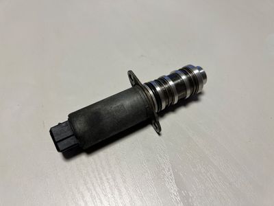 Porsche 911 991 GENUINE Engine Oil Control Variable Valve Solenoid 9A110530404