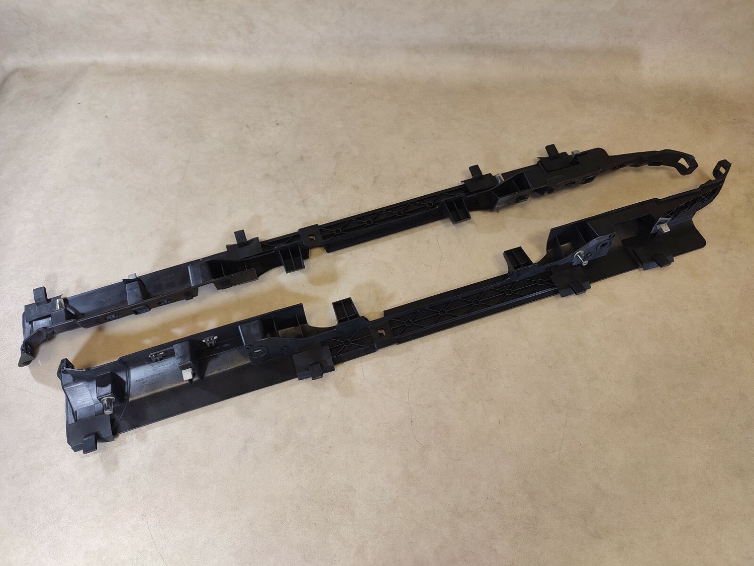 GENUINE PORSCHE 911 991 TURBO S Front Right &amp; Left Door Sill Plate Bracket SET