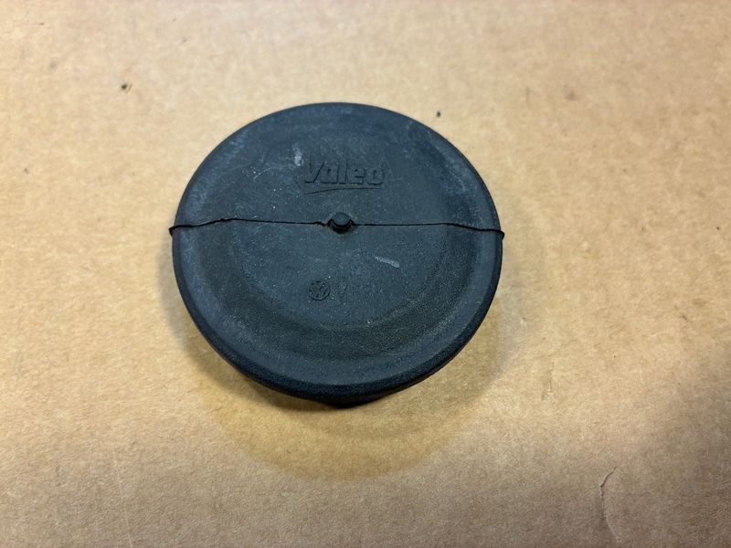 OEM VW Golf Headlight Cap 90059290