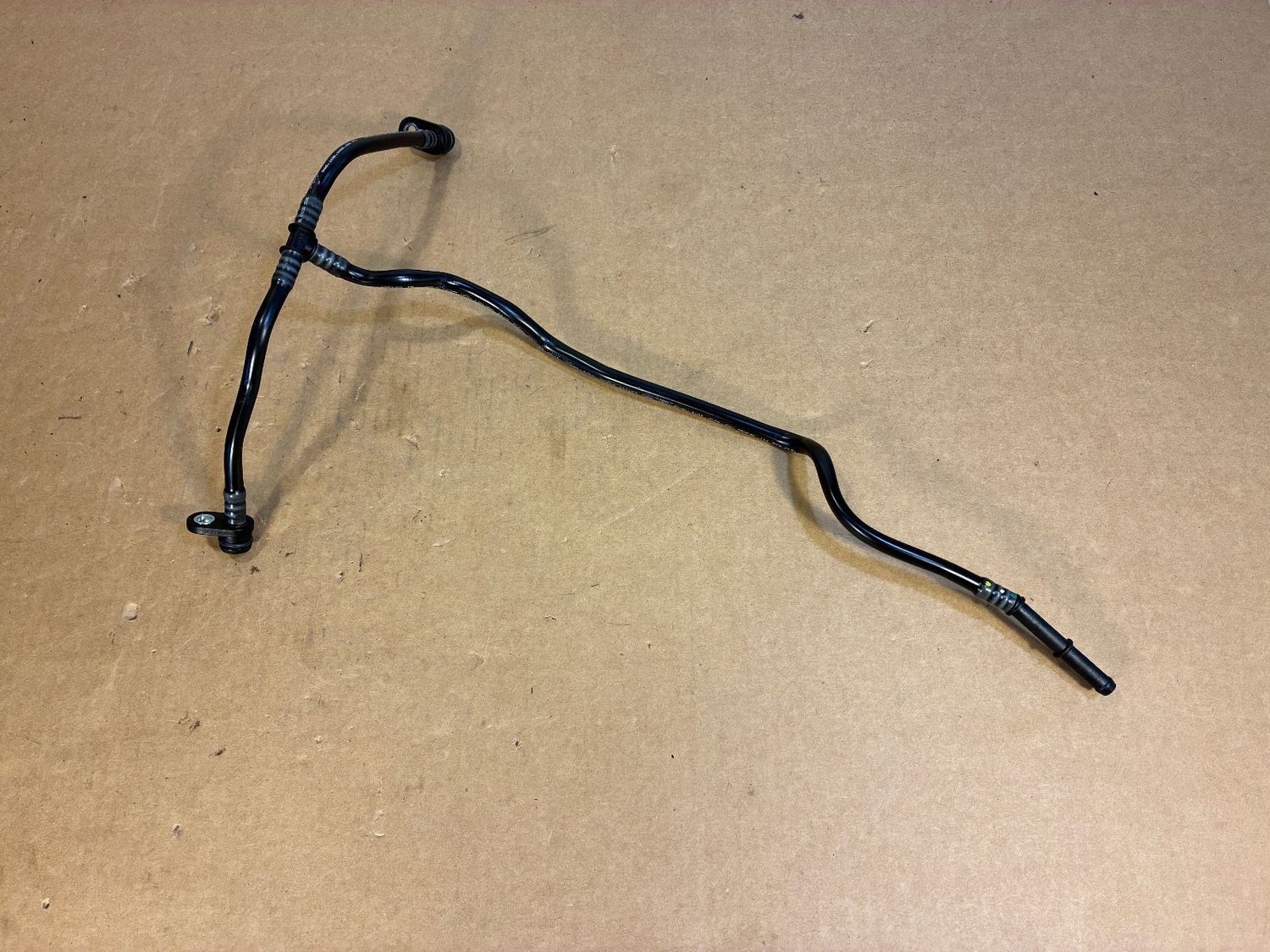 OEM Porsche Panamera 07-16 Cayenne 11-18 Radiator Hose 94610602660