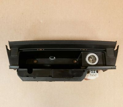 BMW 7&#39;er F01 F02 F03 &amp; LCI F04 Преграда за съхранение отпред отдолу и пепелник 9182502