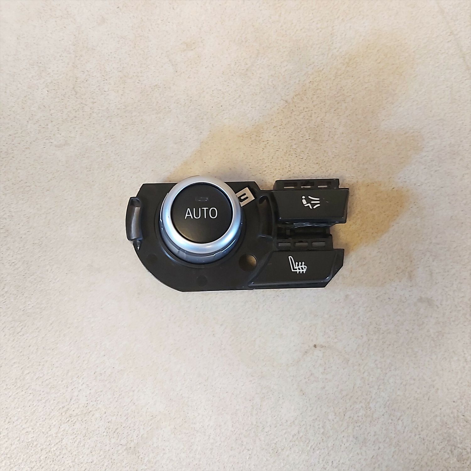 BMW Genuine  5 Series F10 F11 Climate Control Panel Button Seat heater Right