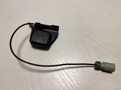 Mercedes G class W463 GENUINE GPS Antenna with Bracket A4638270101