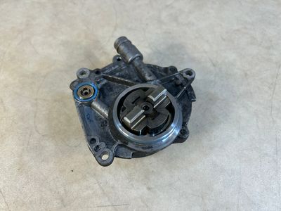 Porsche 911 991 äkta 3.8 motor vakuumpump 9A111009006 Bensin