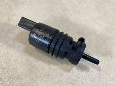 Porsche 911 991 Original Scheibenwaschpumpe 1K5955651