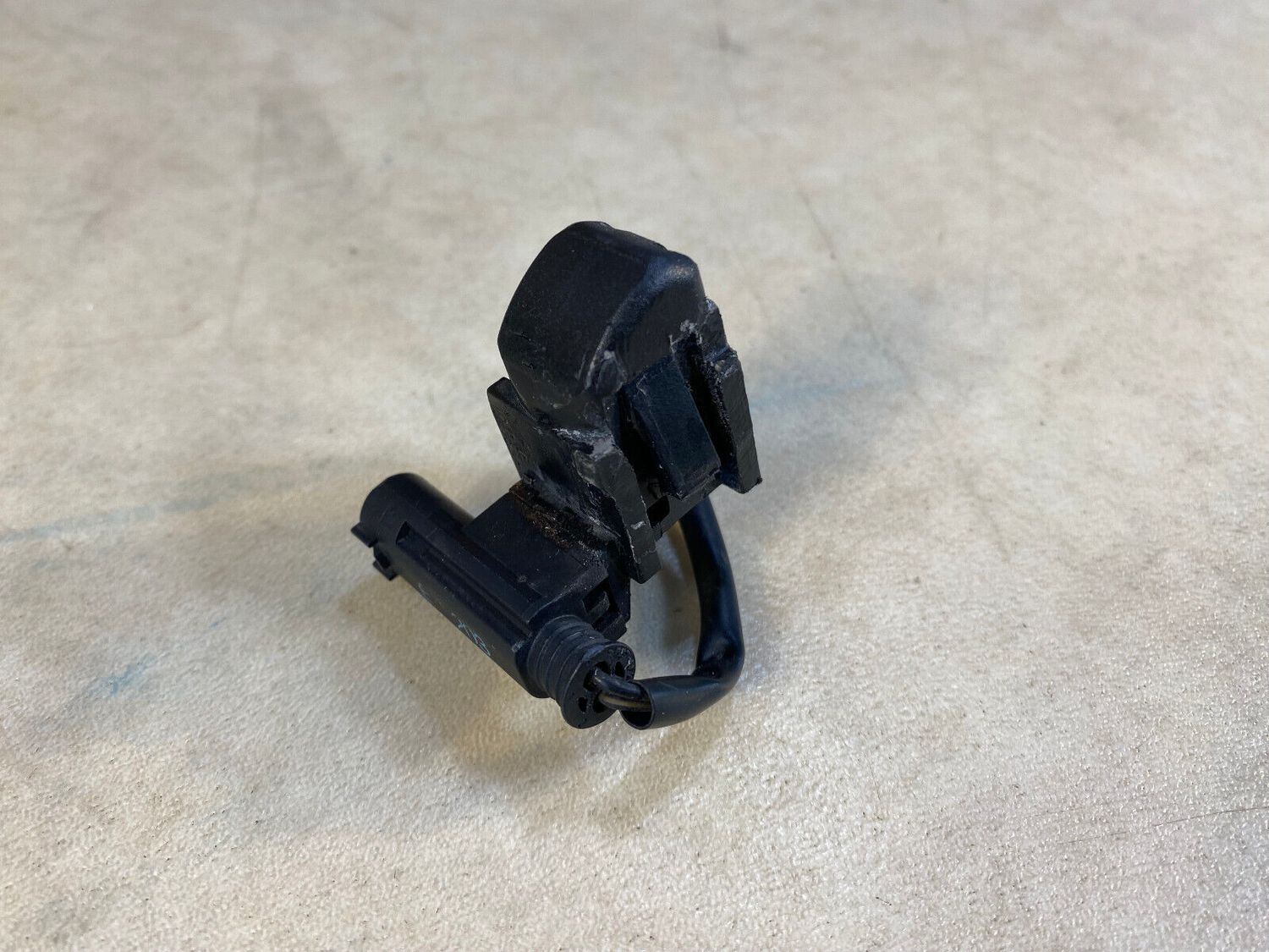 Mercedes C E G class W203 W211 W463 OEM Washer Jet Nozzle A2038600147