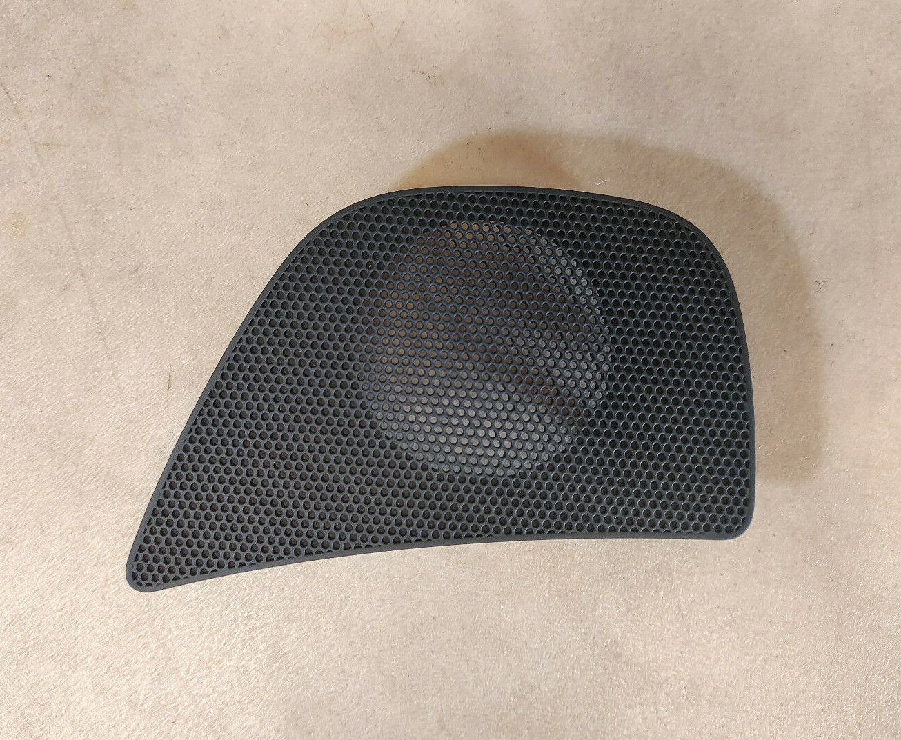 AUDI A7 RS7 4GF 2011-2018 - LEFT DASHBOARD SPEAKER COVER TRIM SOUL, 4G8 857 227