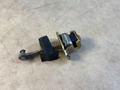 Mercedes G klass W463 ÄKTA främre/bakre dörrbegränsare vänster eller höger A4637300116
