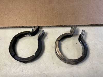 Mercedes G klass W463 ÄKTA Avgassystem Clamp Connector x2 psc A1684900341