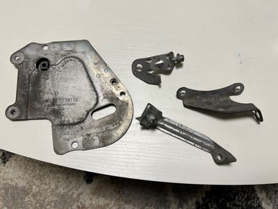 Porsche 911 991 Оригинална различна опорна скоба за монтиране на двигателя x4 бр.