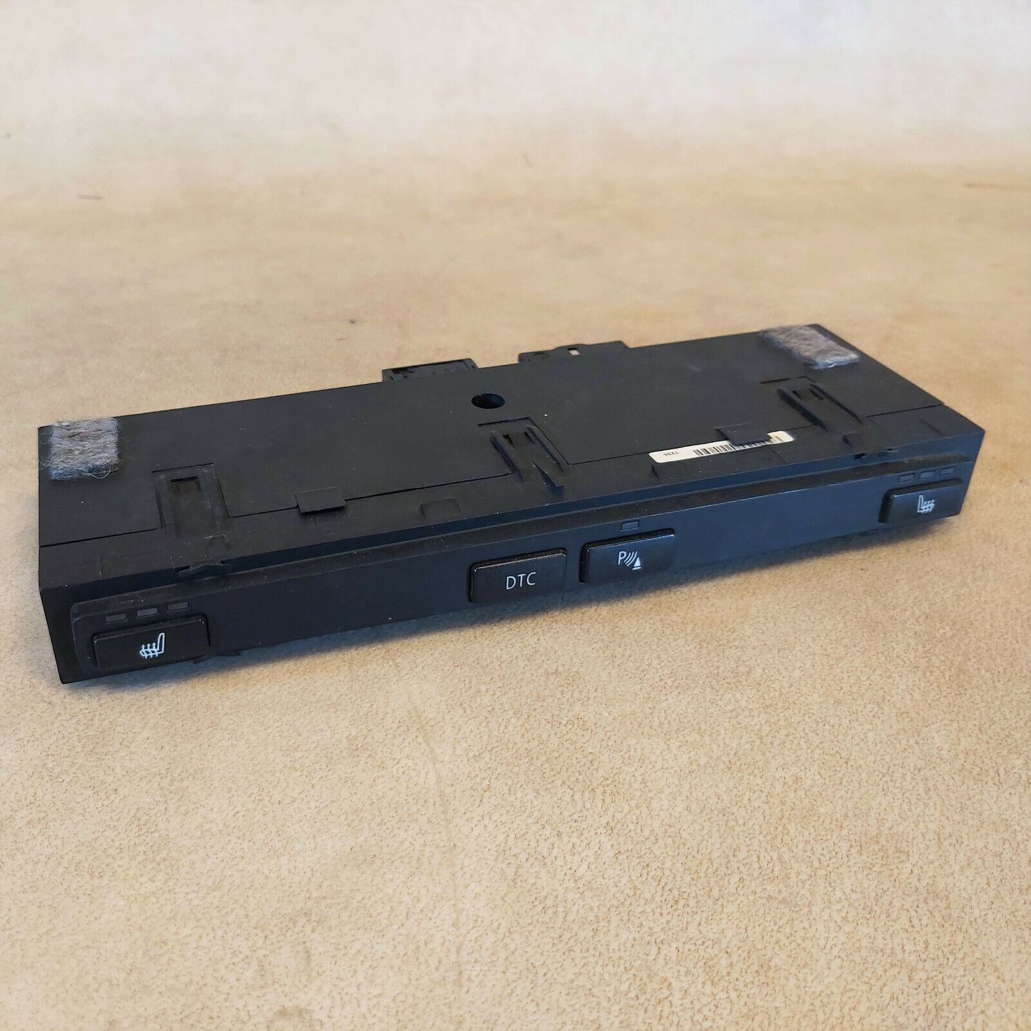 Genuine BMW E60 E61 DTC TRACTION CONTROL HEATED SEAT CONTROL MODULE 6952480