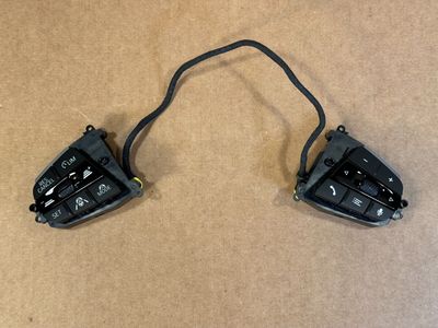 BMW 3 8 X5 X6 X7 Z4 G20 G21 G14 G15 G16 G05 G06 G07 G29 M кнопки на рулевом колесе