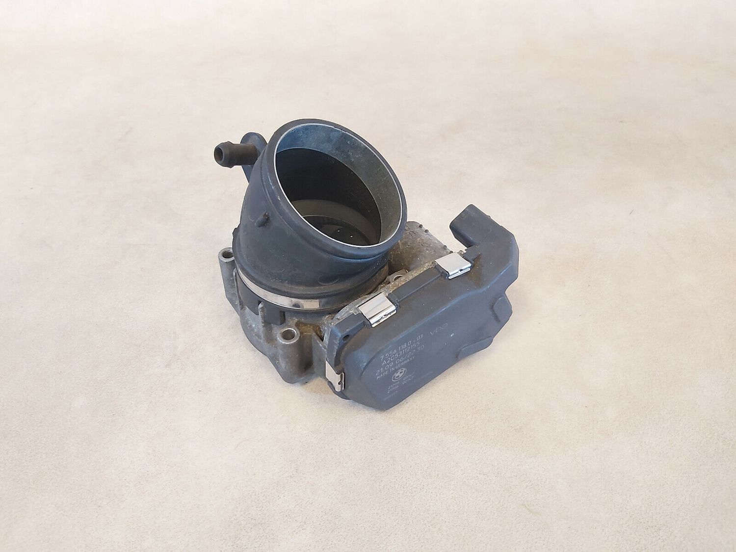 BMW Genuine Fuel Injection System Throttle Housing Assembly  E70 E90 E60 F01 F02