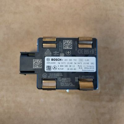 NOWY ORYGINALNY Mercedes Benz GLC C205 W253 W205 Czujnik radarowy FCW-Stop A0009059013