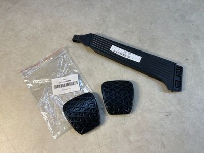 BMW 7 E23 GENUINE Accelerator Rubber Brake Clutch Pad Pedal SET