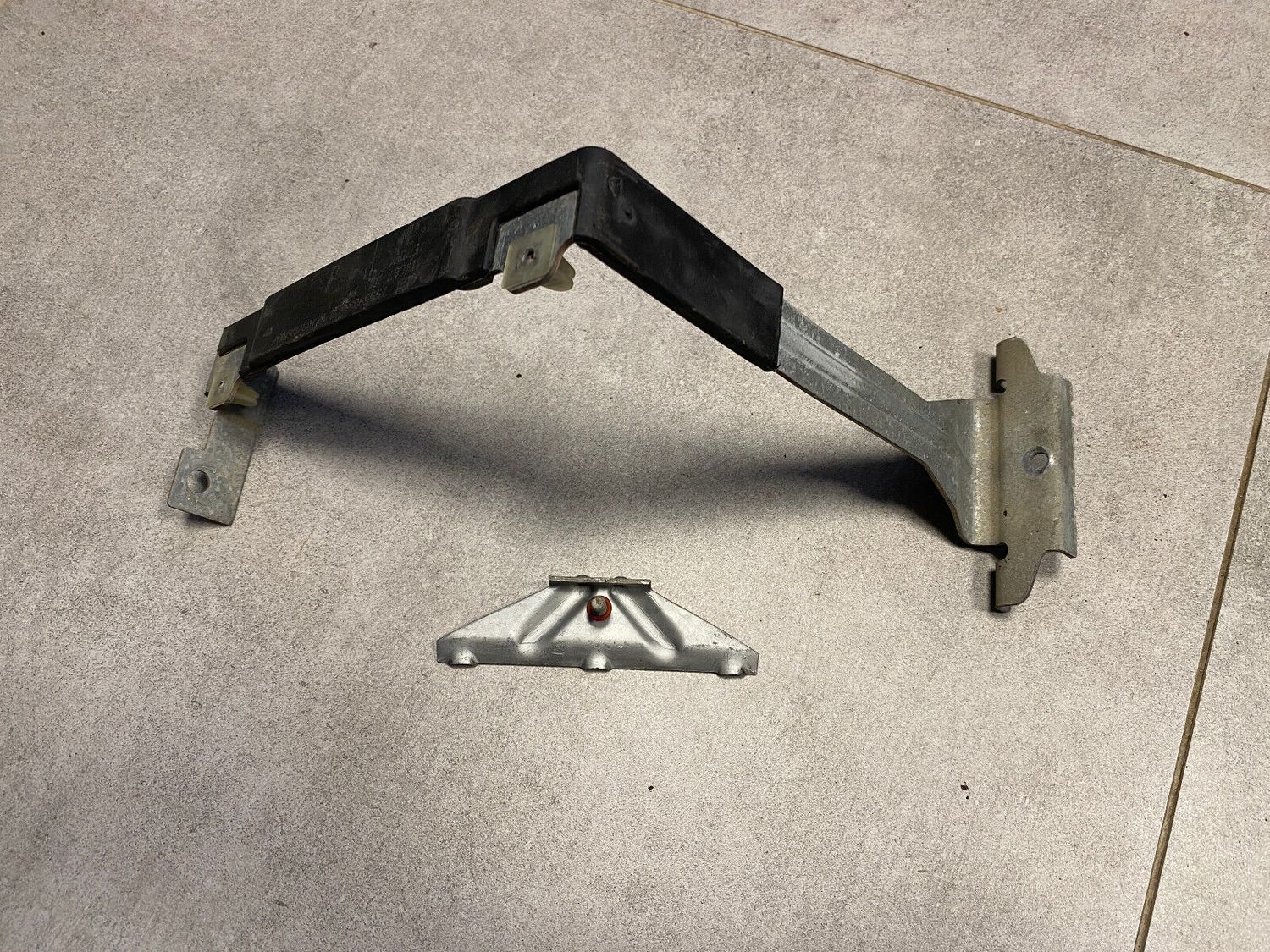 Genuine BMW X5 E70 Battery Holder 61217555905