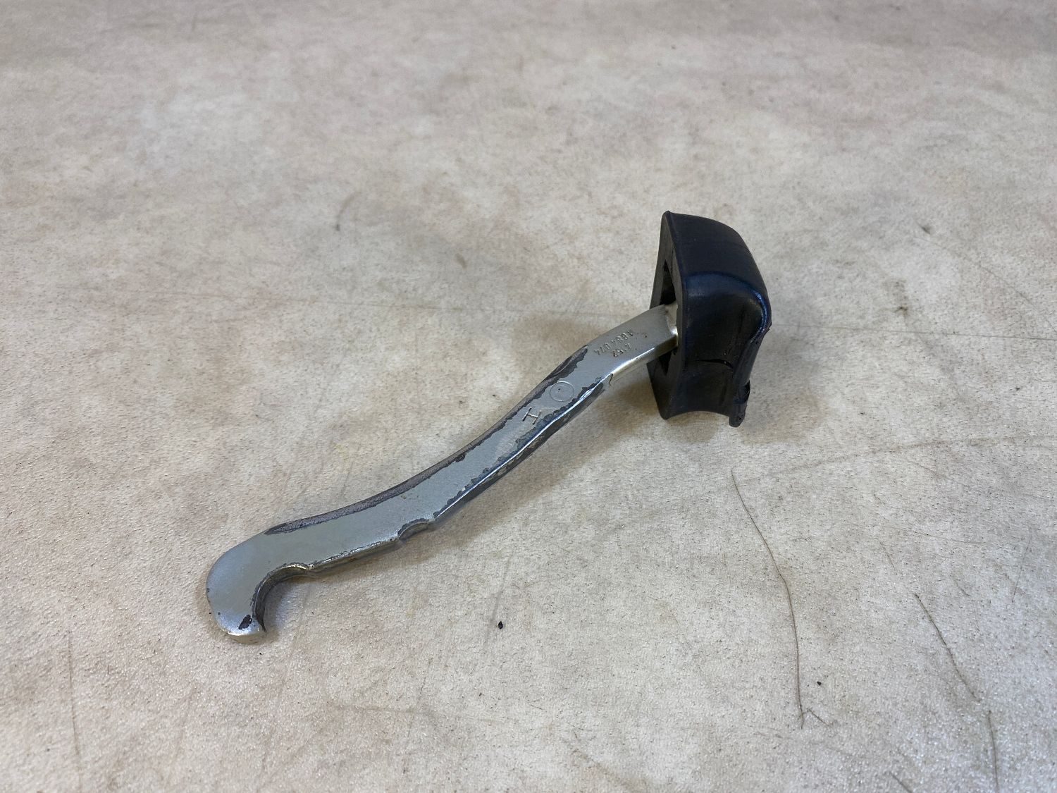 GENUINE BMW E23 7 Front LH or RH Door Brake 41521884074